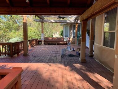 Deck Staining in Spring, TX (4)