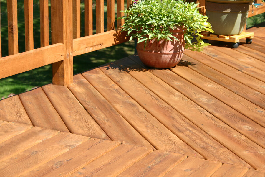 Palmer Pro stains decks and fences