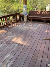 Deck Staining in Spring, TX (1)