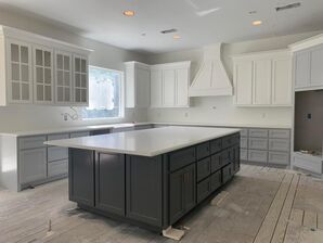 Cabinet Painting Services in The Woodlands, TX (4)